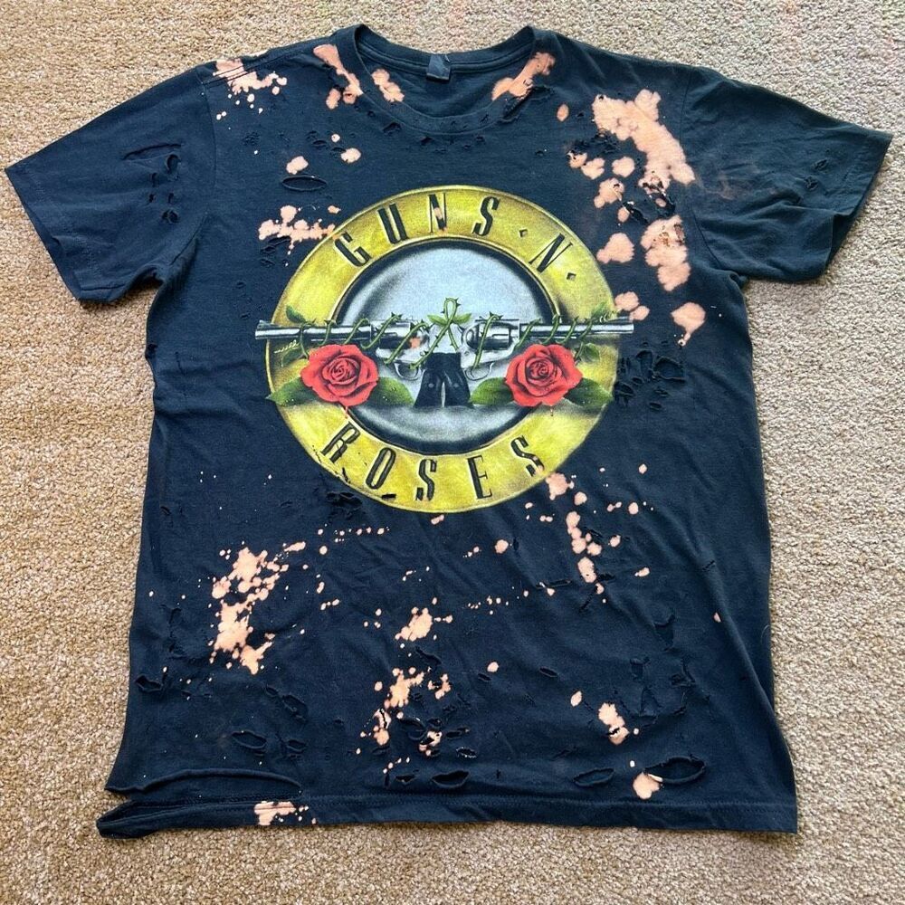 Bay Island Unisex Black Distressed‎ Guns N Roses Bleached Dye Cotton Tee Small